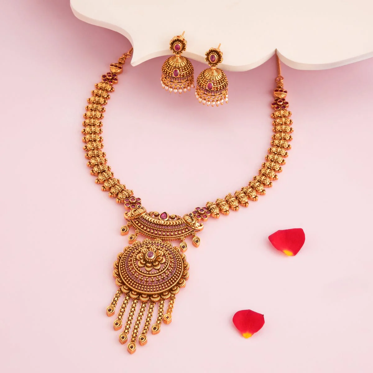 Antique Necklace 190689 - Image 2