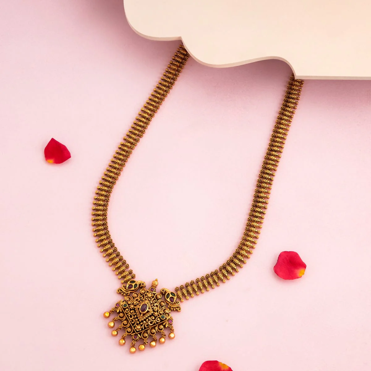 Antique Necklace 190703 - Image 2