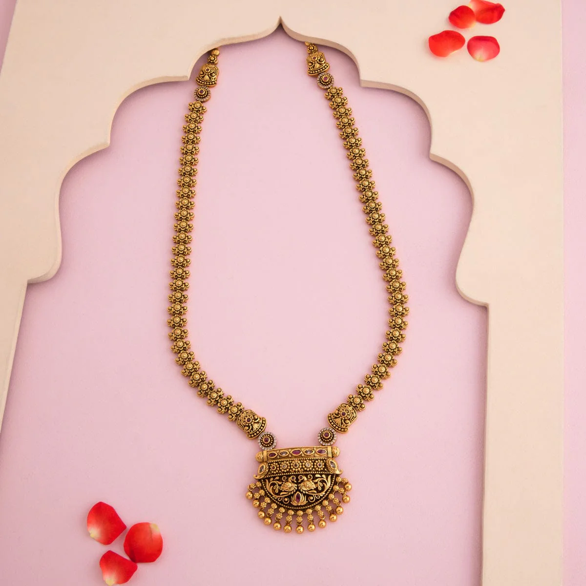 Antique Necklace 190705 - Image 2