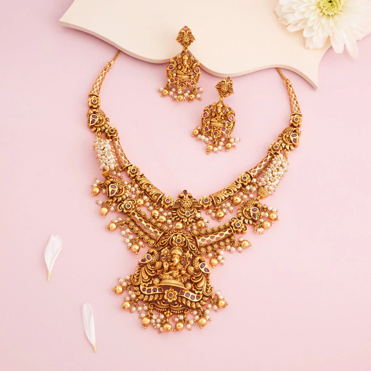 Antique Necklace 190720 - Image 2