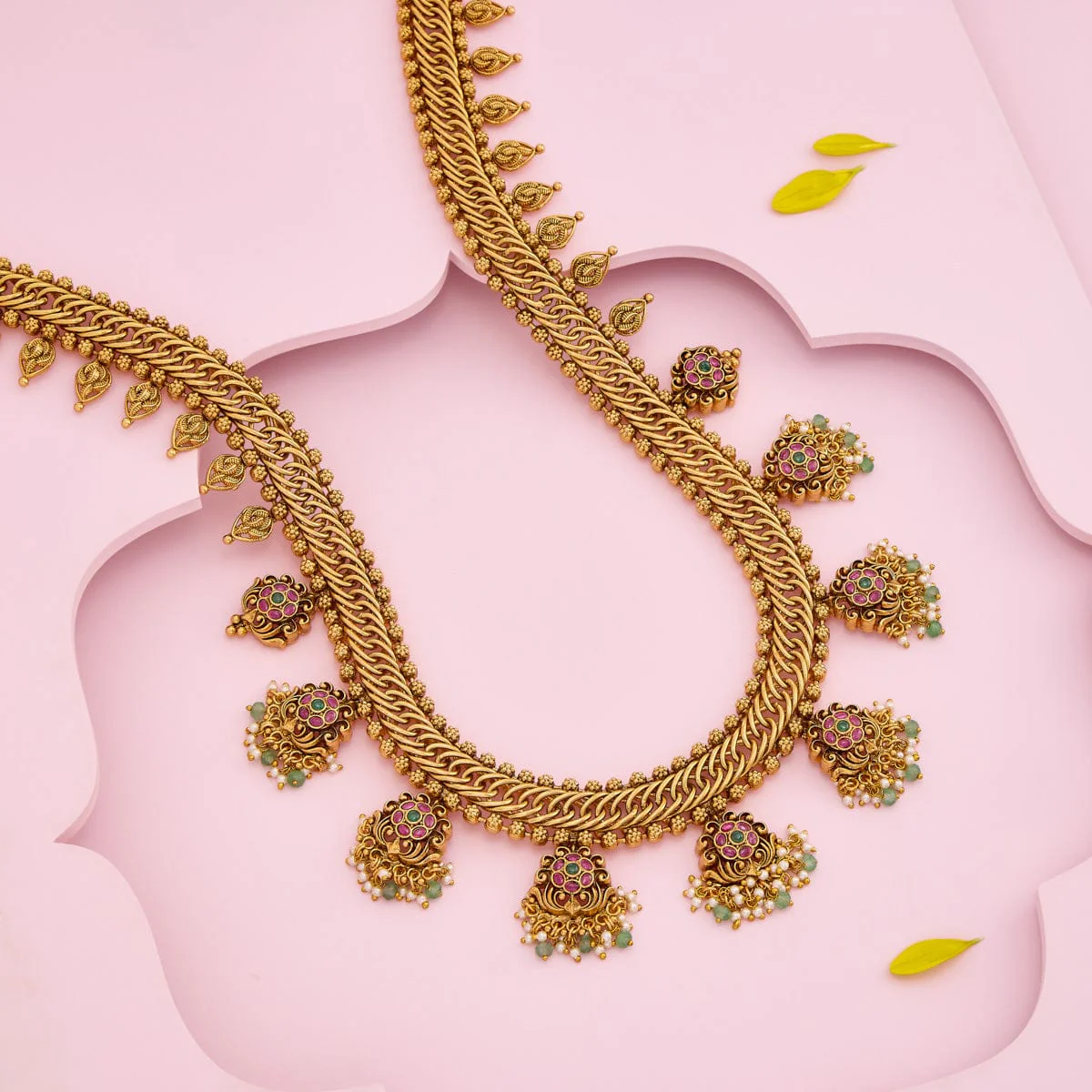 Antique Necklace 190937 - Image 2