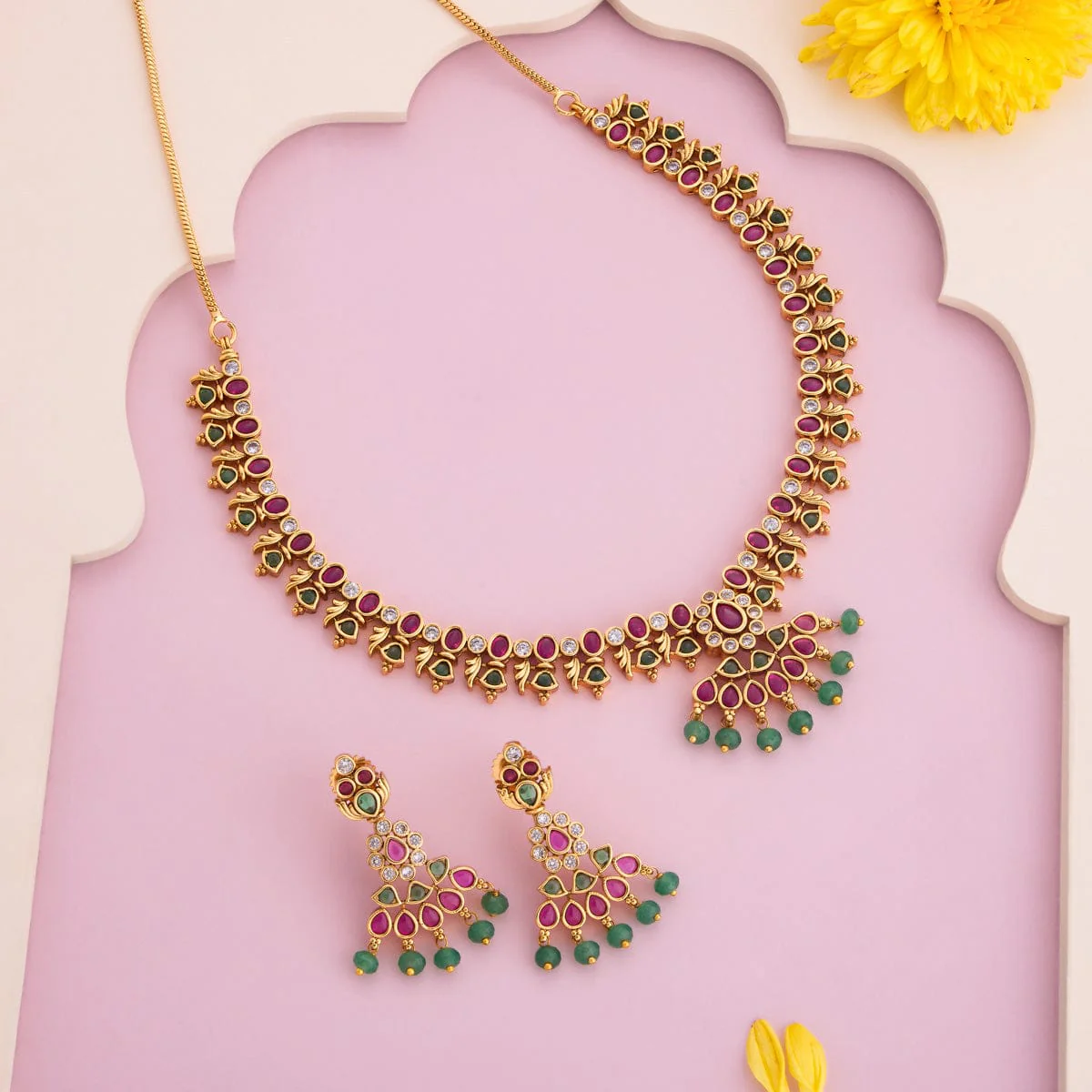 Antique Necklace 191132 - Image 2