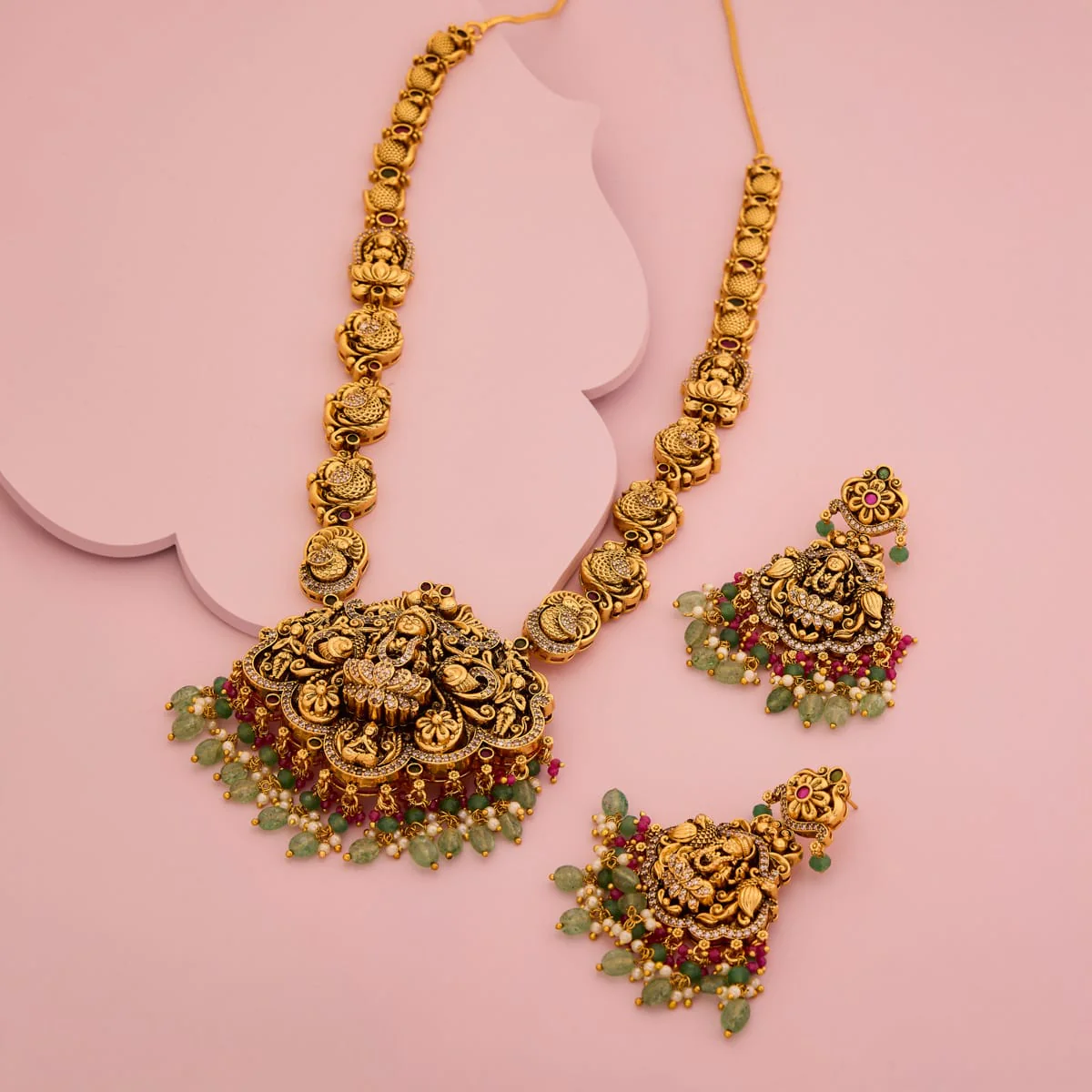 Antique Necklace 191146 - Image 2