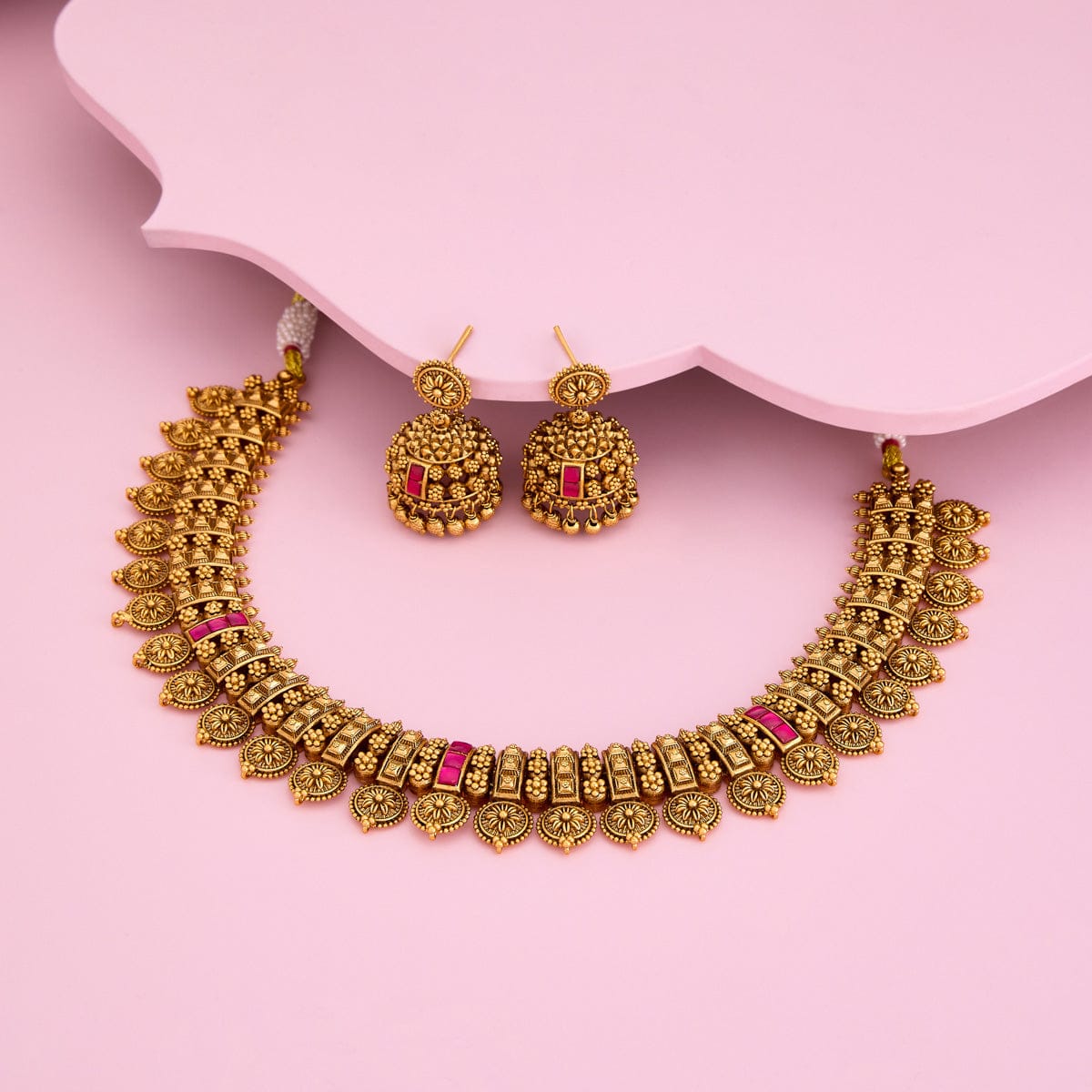 Antique Necklace 191165 - Image 2