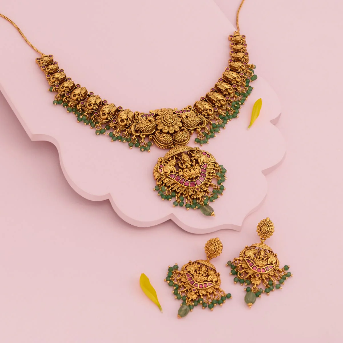 Antique Necklace 191857 - Image 2