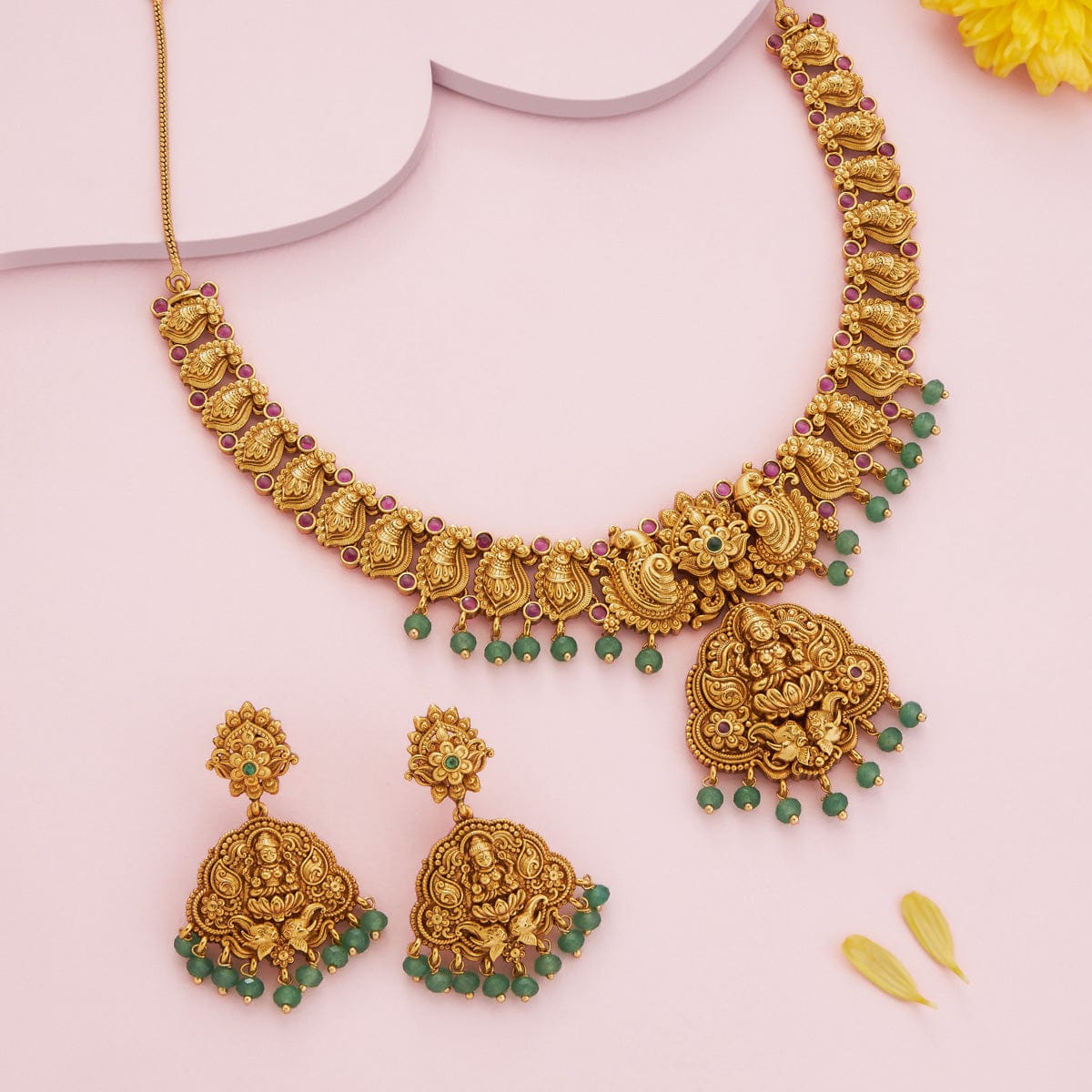 Antique Necklace 191858 - Image 2