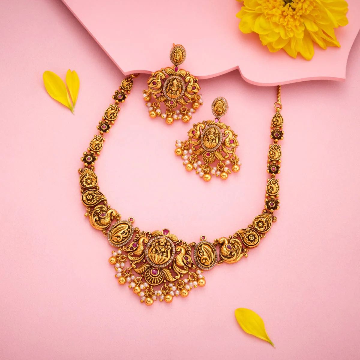 Antique Necklace 192299 - Image 2