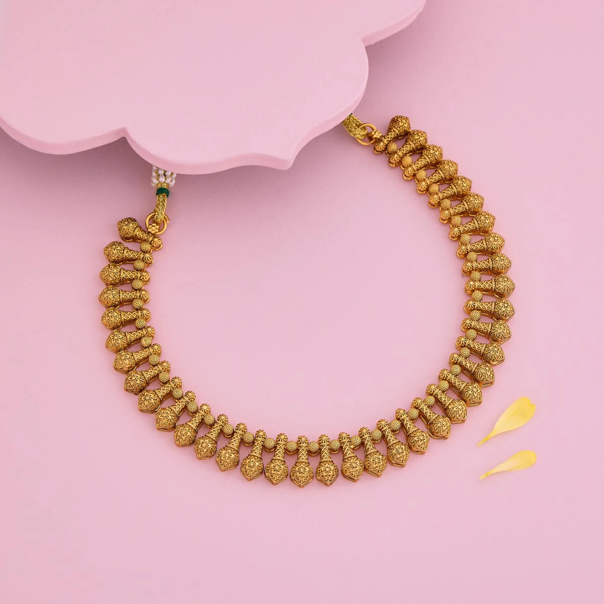 Antique Necklace 192846 - Image 2
