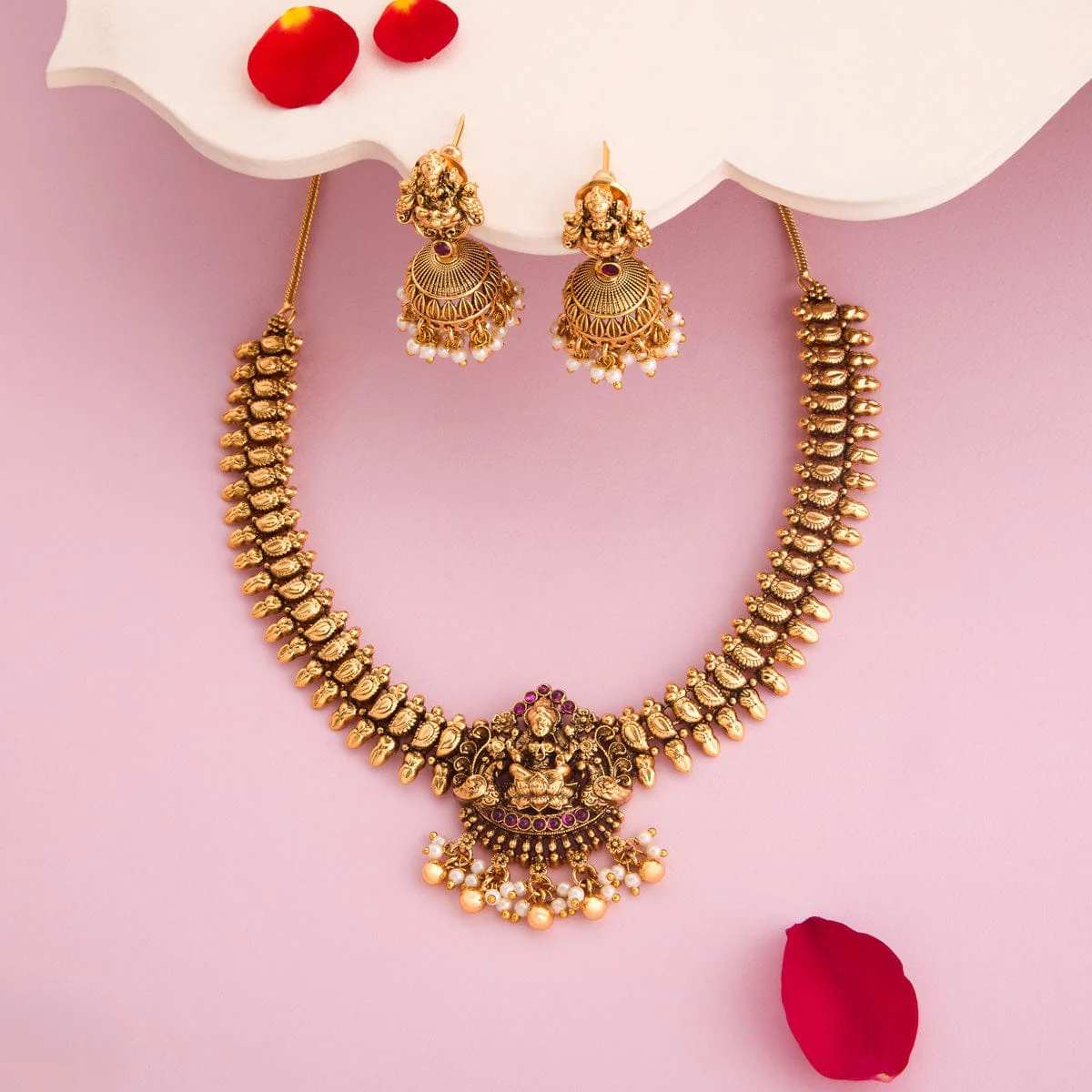 Antique Necklace 193223 - Image 2