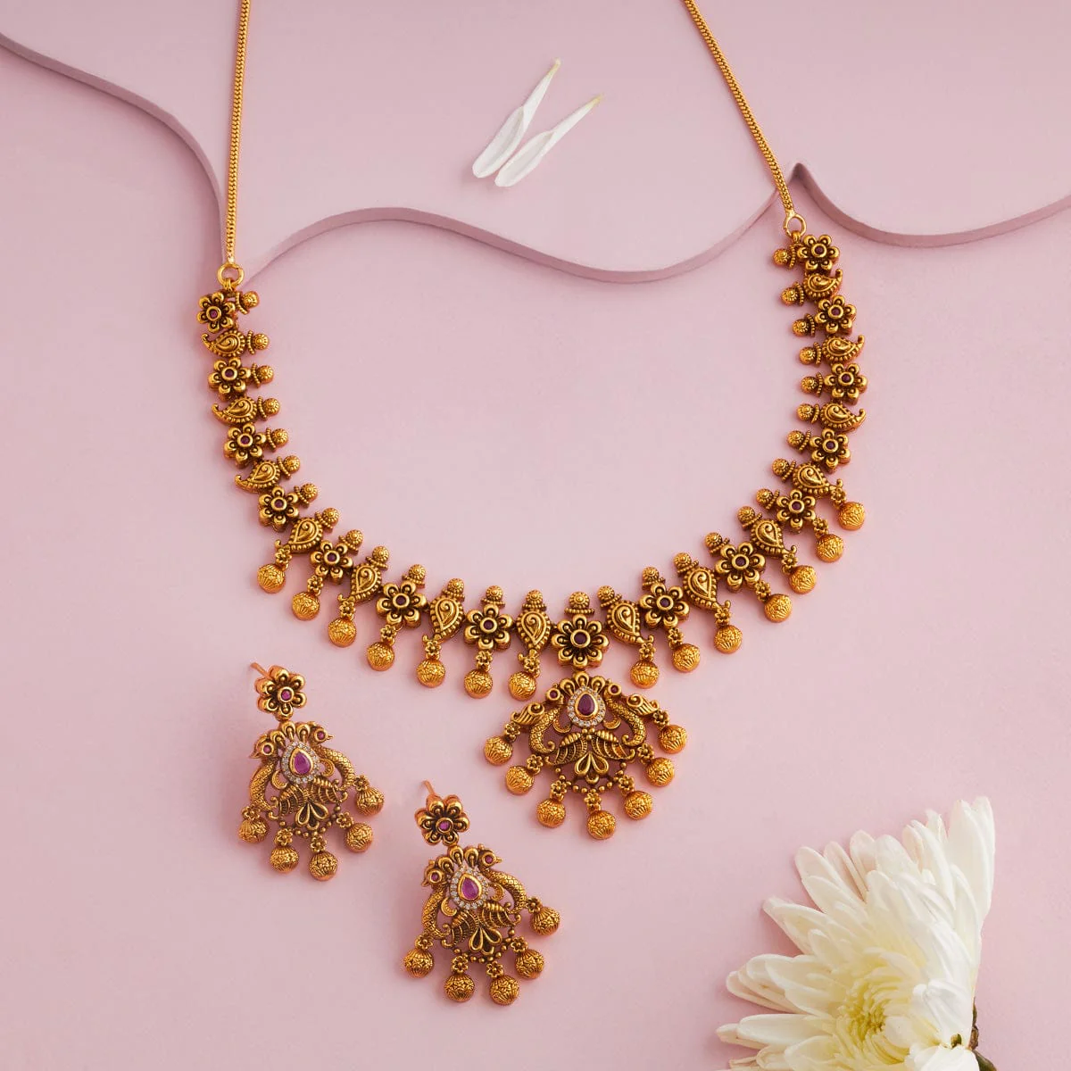 Antique Necklace 193465 - Image 2