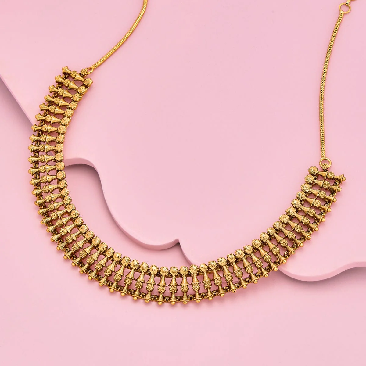 Antique Necklace 193582 - Image 2