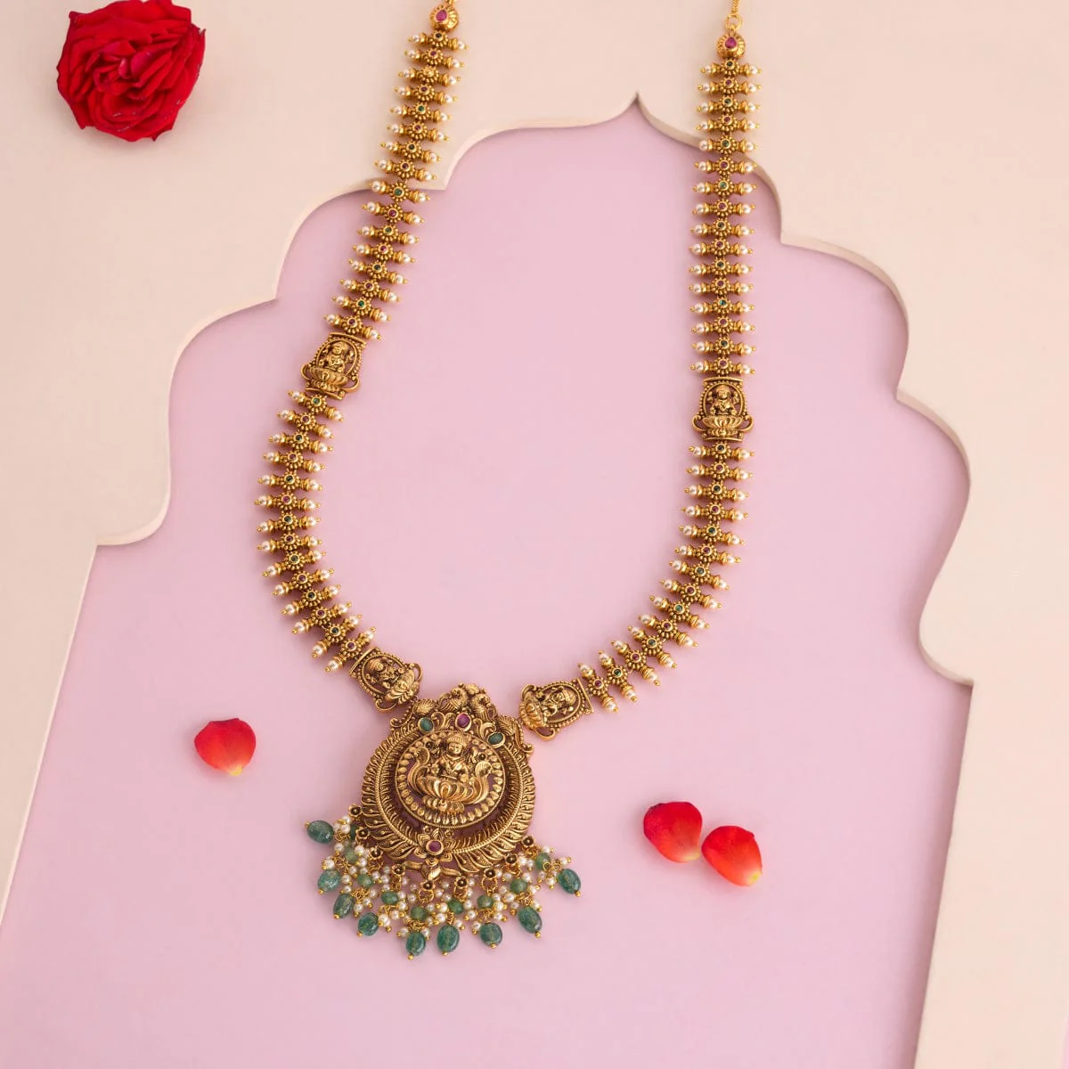 Antique Necklace 193583 - Image 2