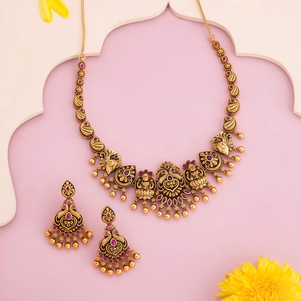 Antique Necklace 193639 - Image 2