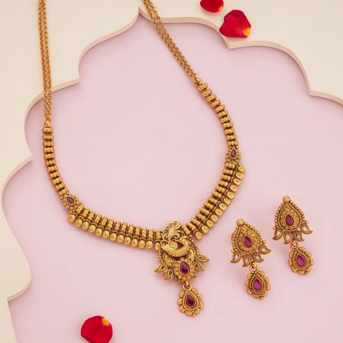 Antique Necklace 193667 - Image 2