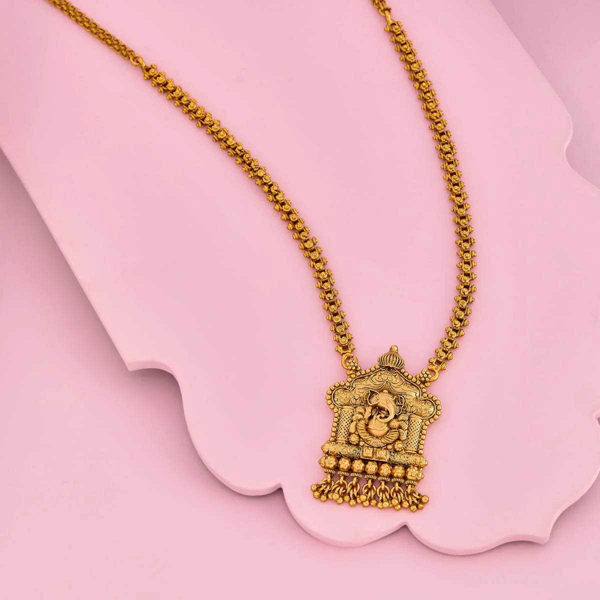 Antique Necklace 193670 - Image 2