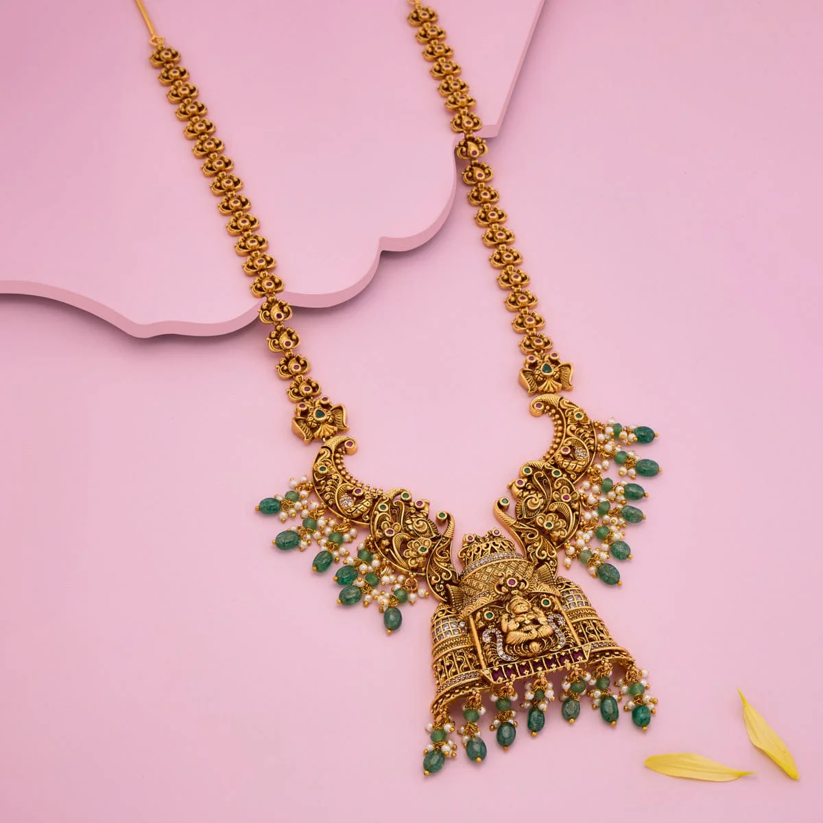 Antique Necklace 193748 - Image 2