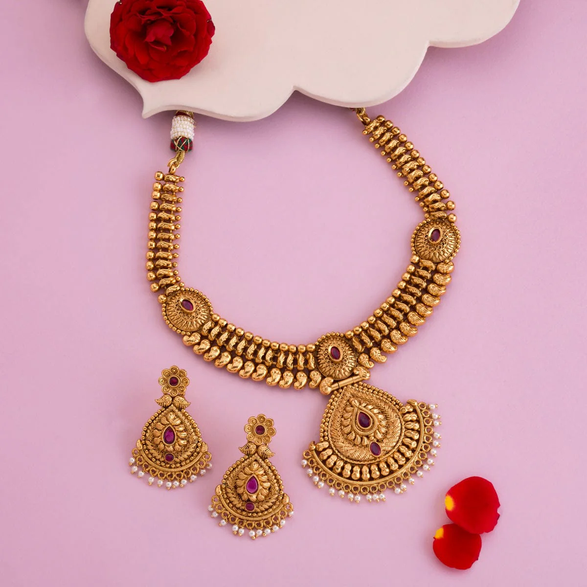 Antique Necklace 193806 - Image 2