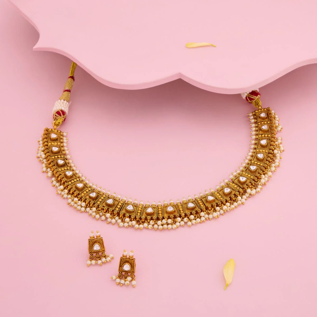 Antique Necklace 193818 - Image 2