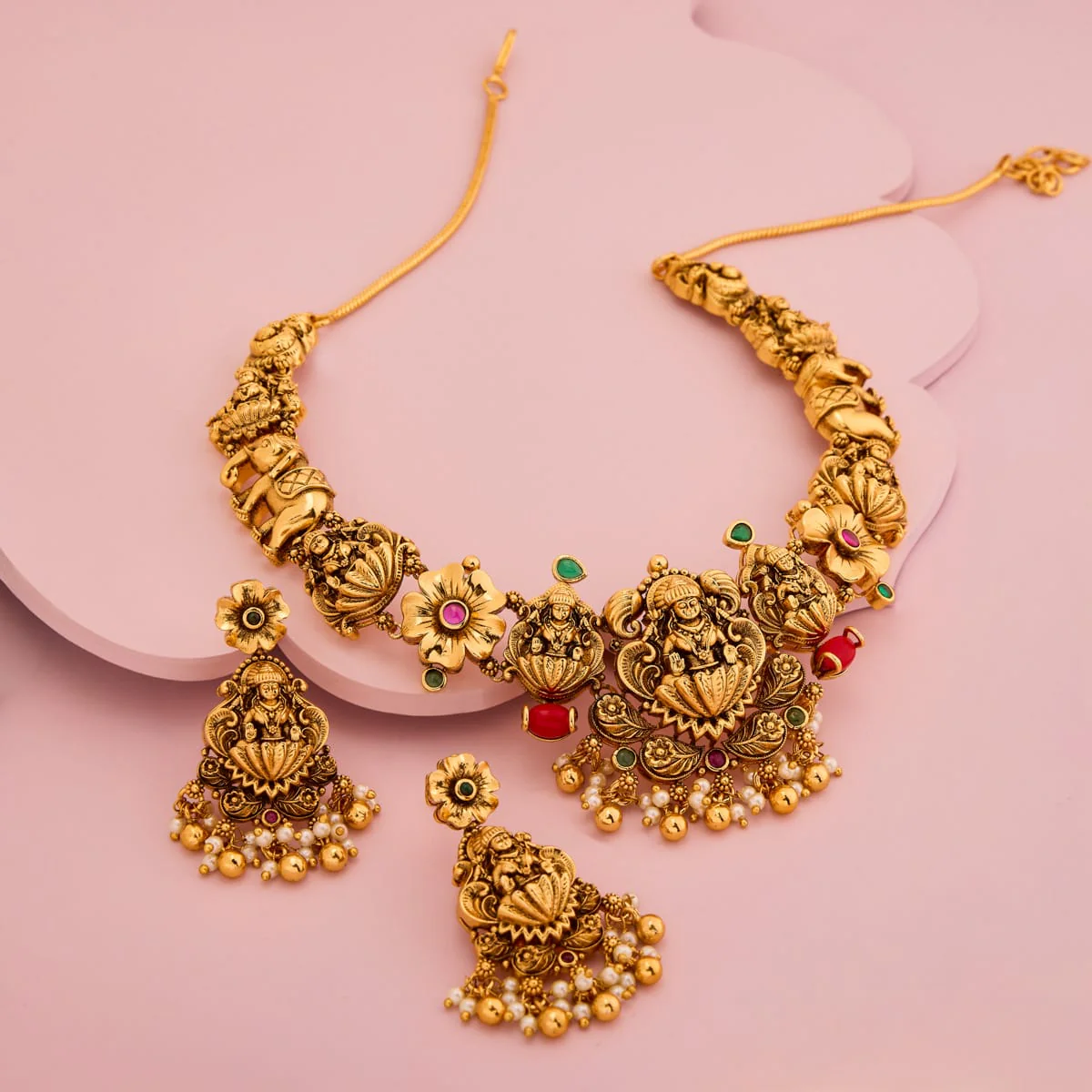 Antique Necklace 193917 - Image 2