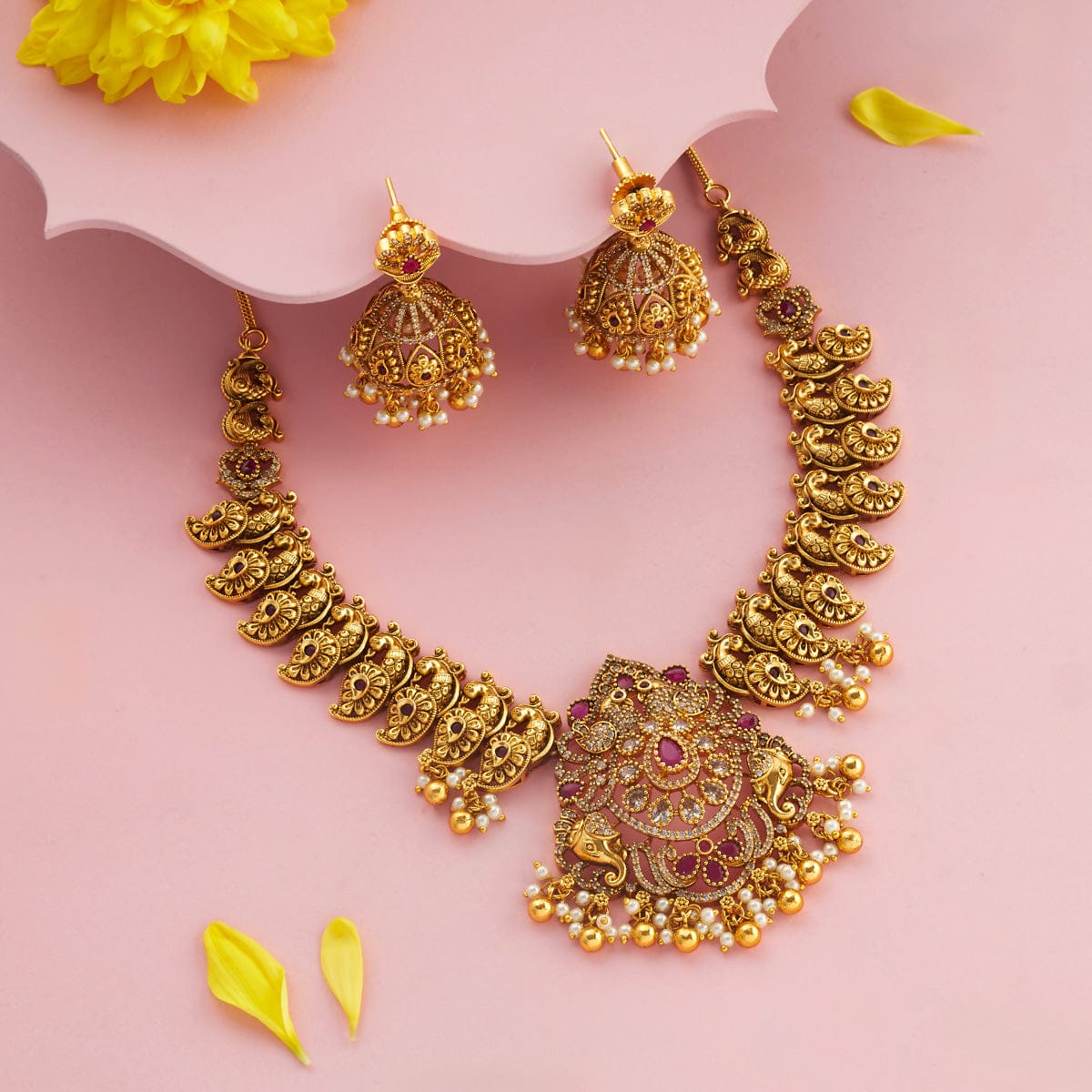 Antique Necklace 193930 - Image 2