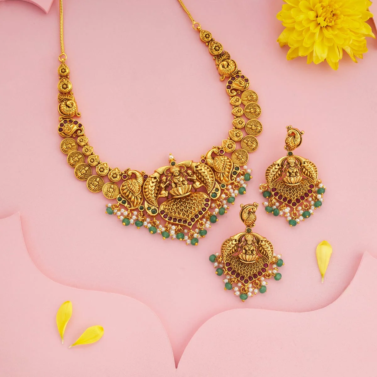 Antique Necklace 193939 - Image 2