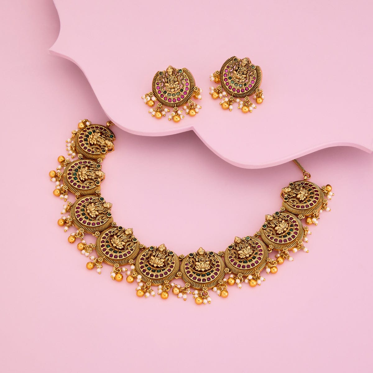 Antique Necklace 193944 - Image 2