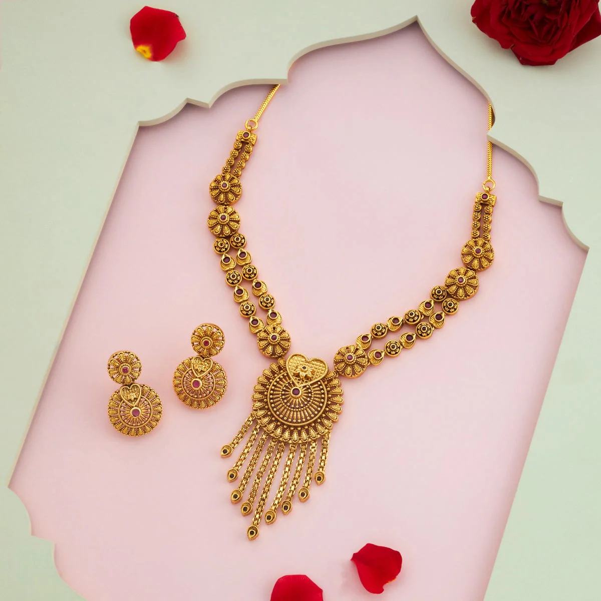 Antique Necklace 195155 - Image 2