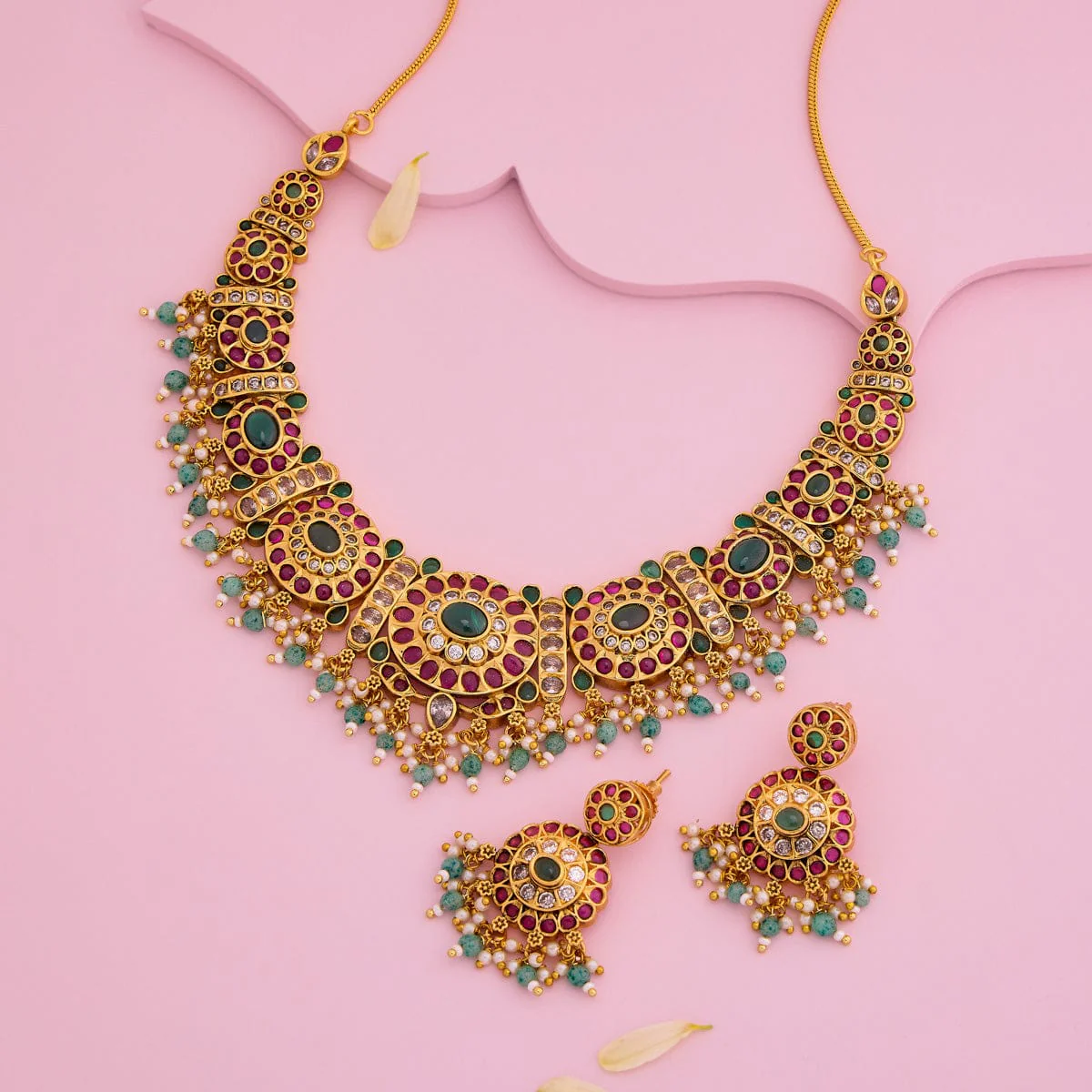 Antique Necklace 195293 - Image 2
