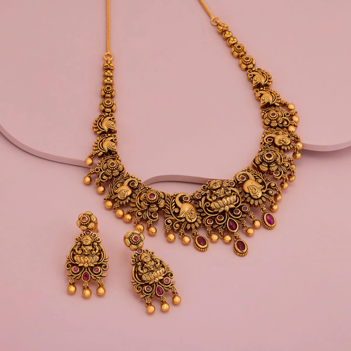 Antique Necklace 197775 - Image 2