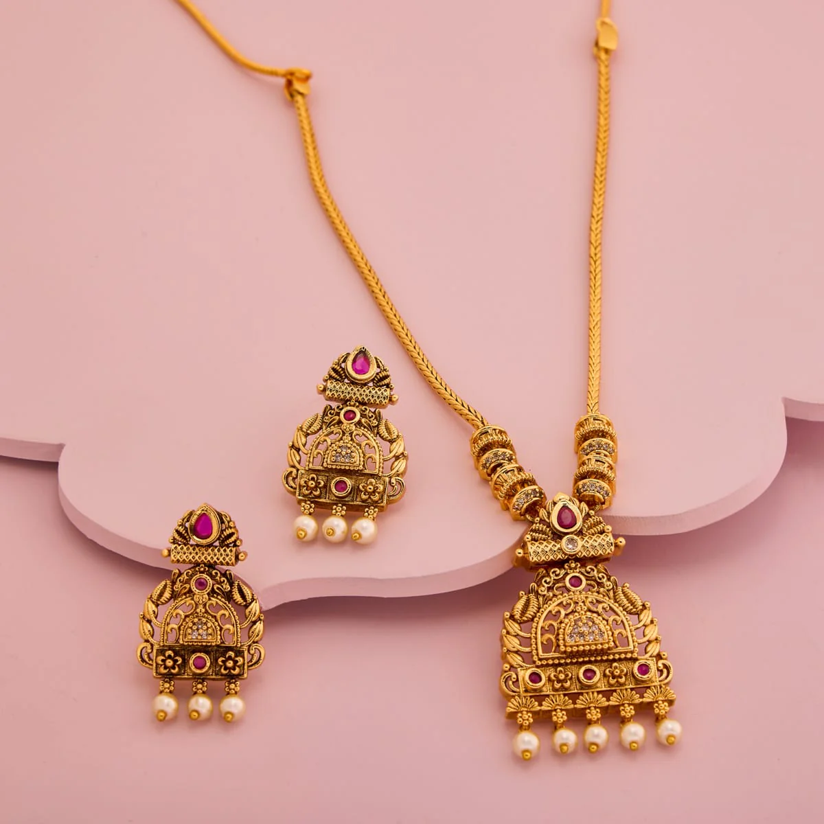 Antique Necklace 198753 - Image 2