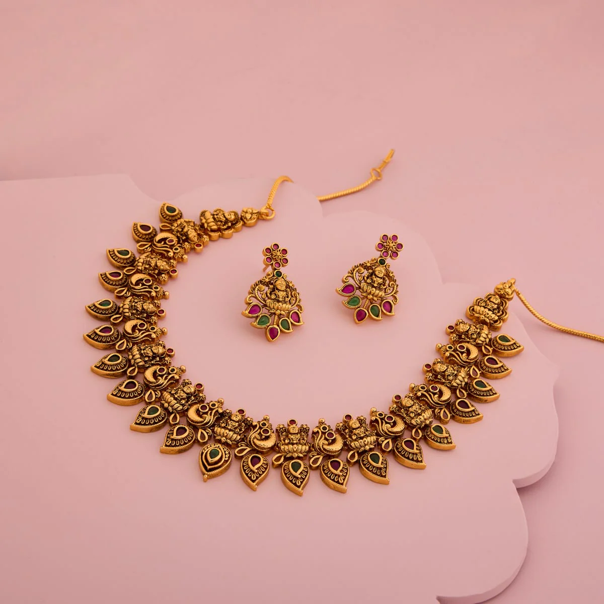 Antique Necklace 198764 - Image 2