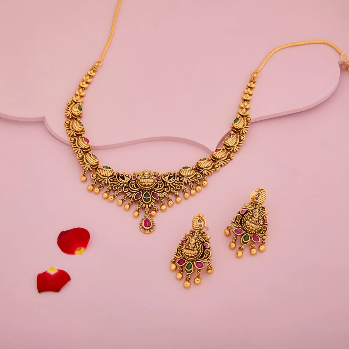 Antique Necklace 199318 - Image 2