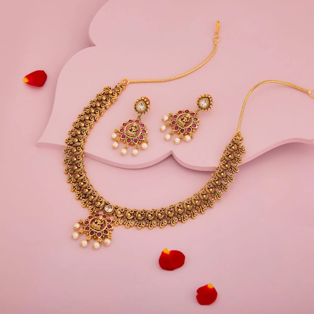 Antique Necklace 199321 - Image 2