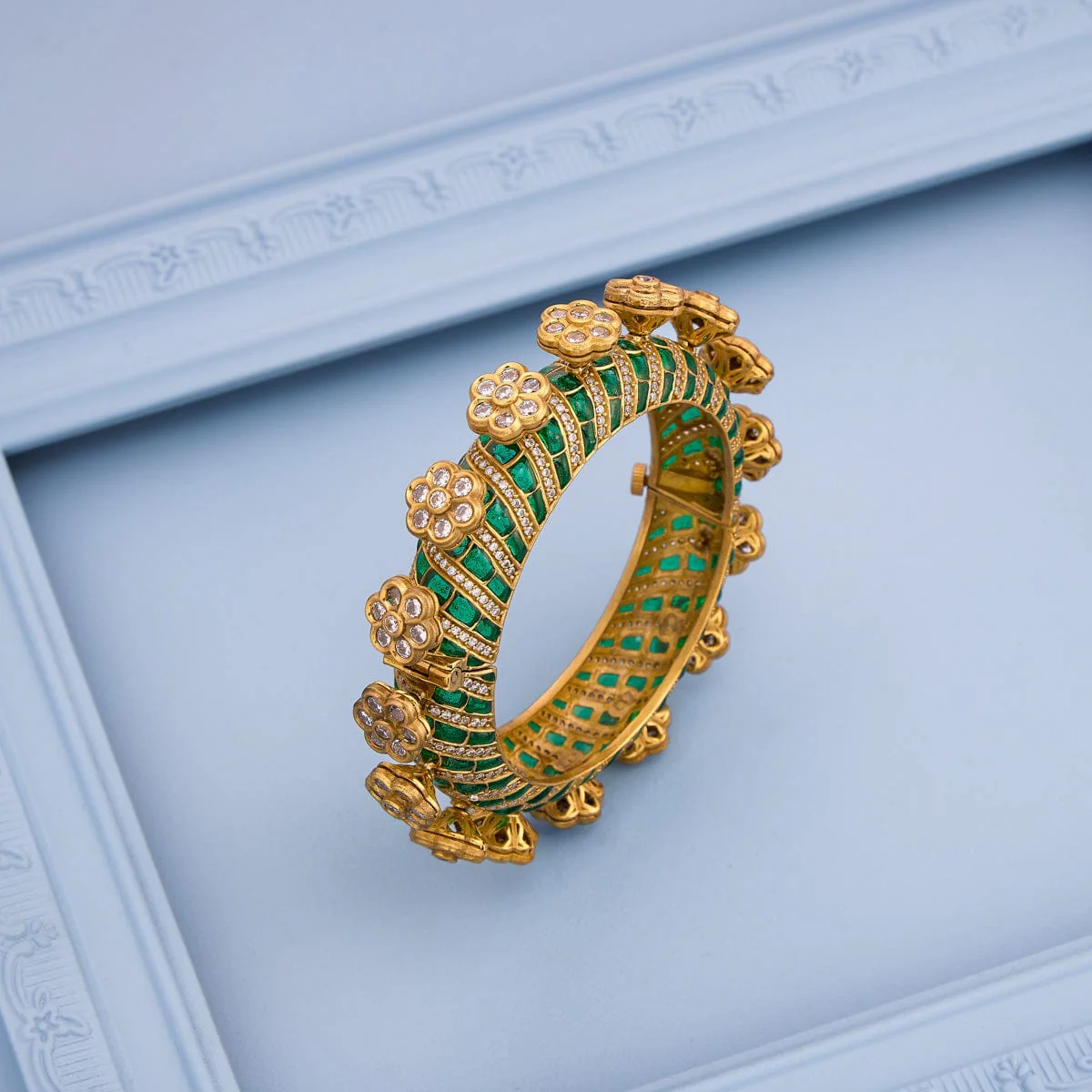 Kundan Bangle 193704 - Image 2