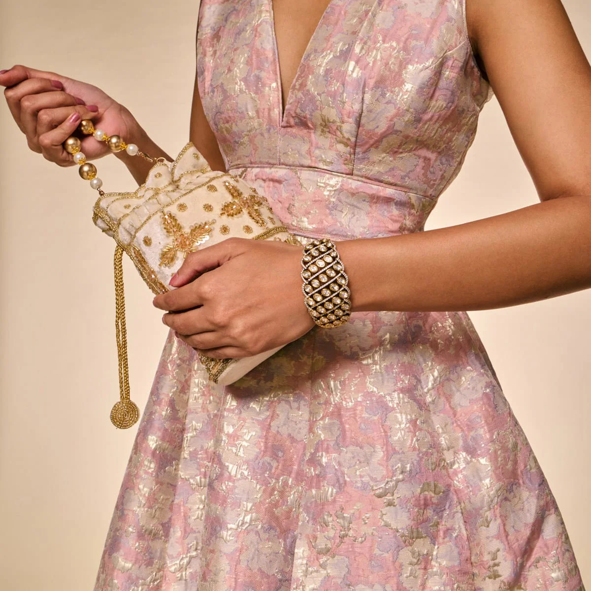 Kundan Kada 196792 - Image 3