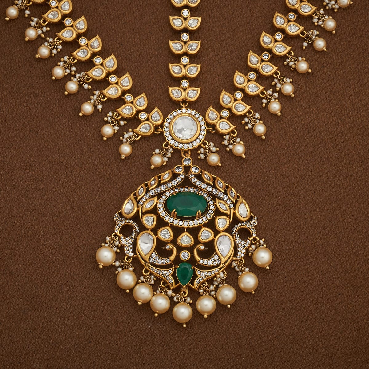 Kundan Tikka 181141 - Image 3