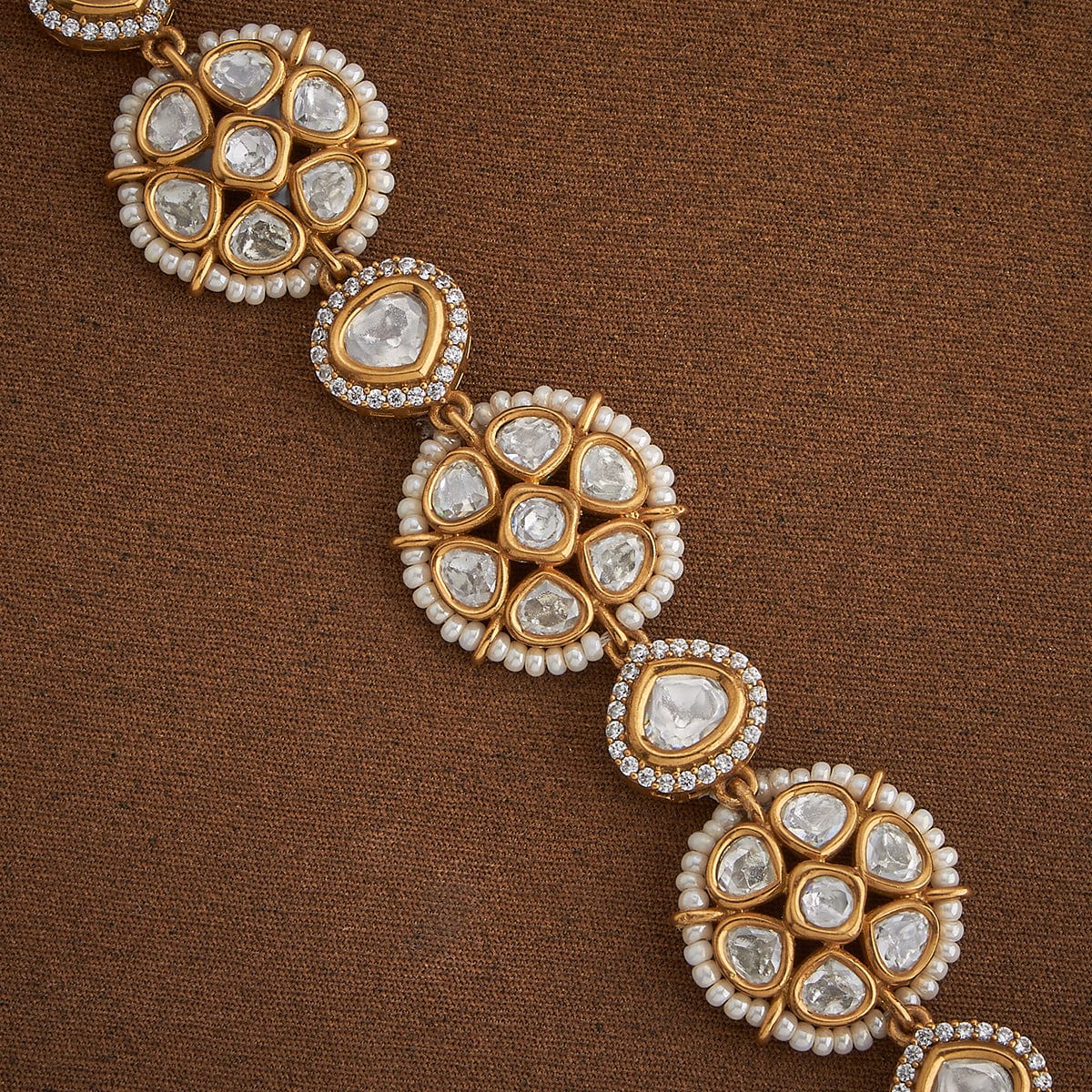Kundan Tikka 181388 - Image 3