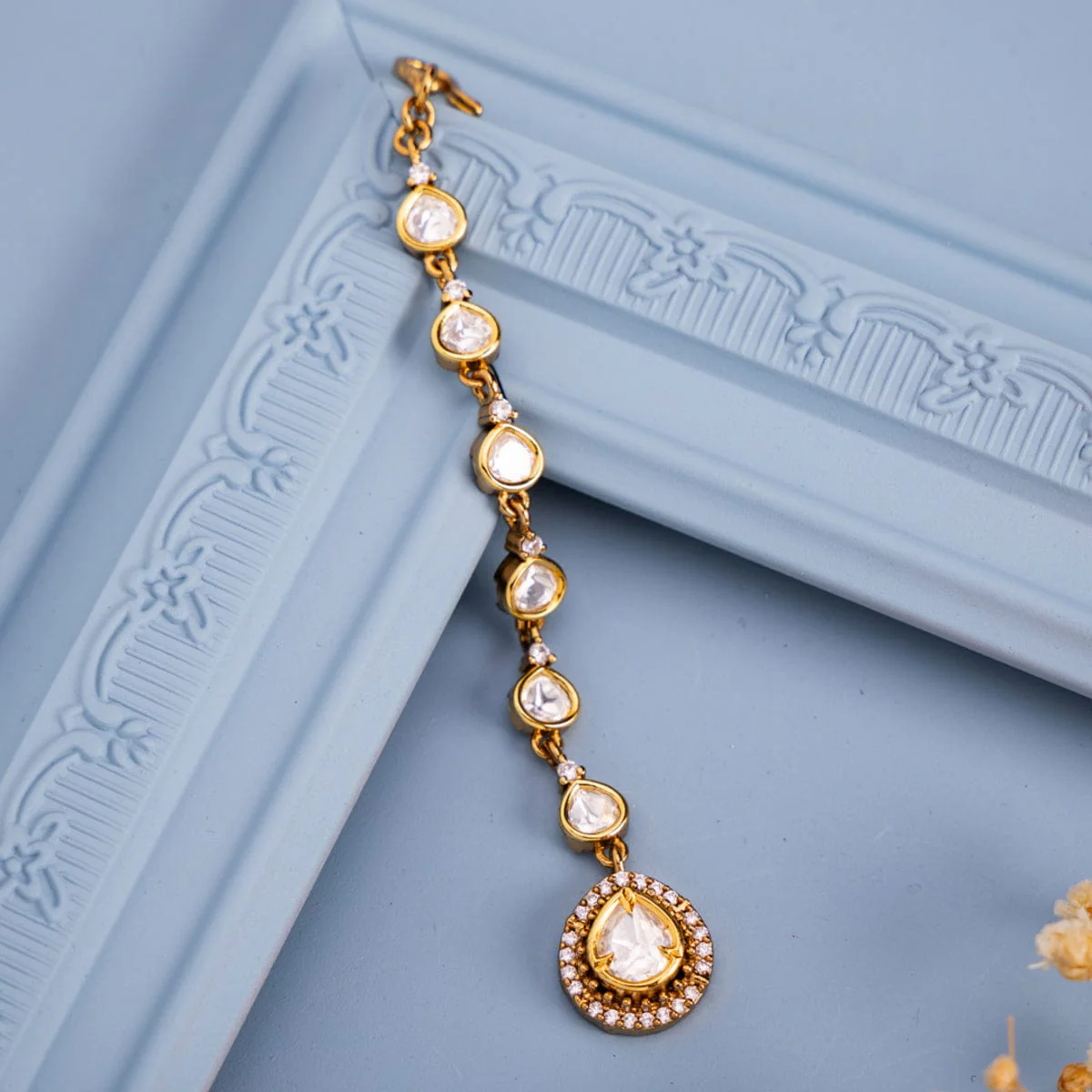 Kundan Tikka 185457 - Image 8