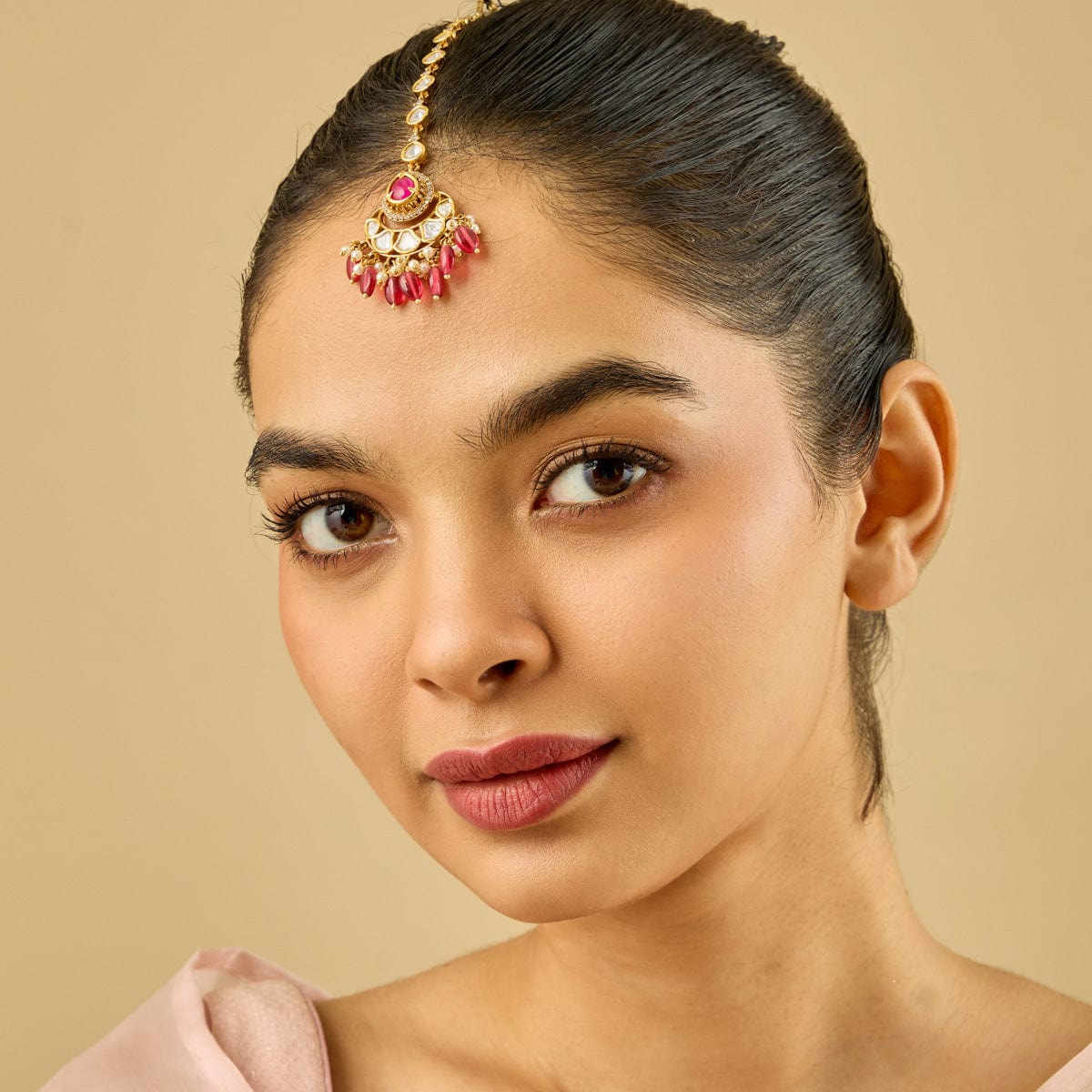 Kundan Tikka 185458 - Image 3