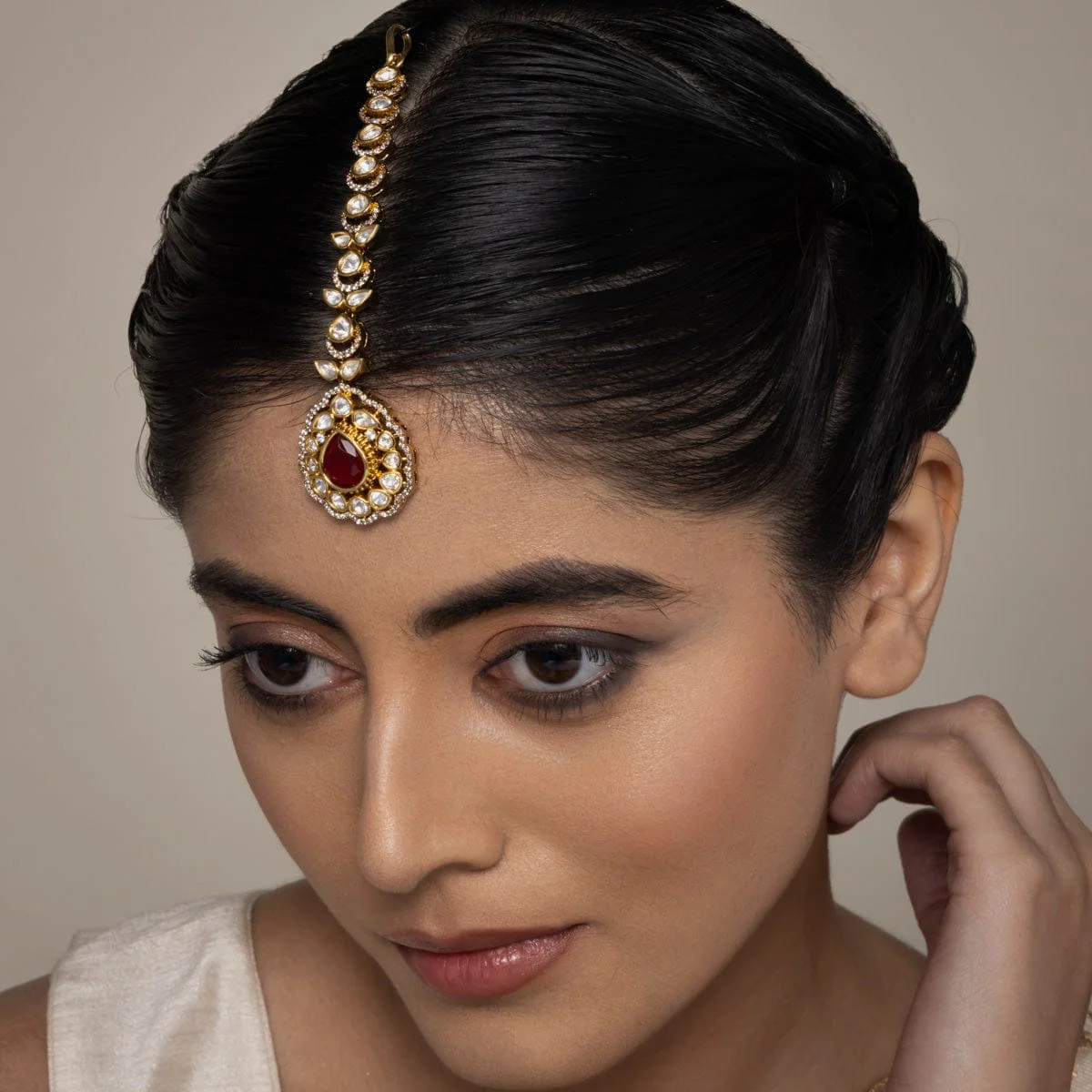 Kundan Tikka 190805 - Image 3