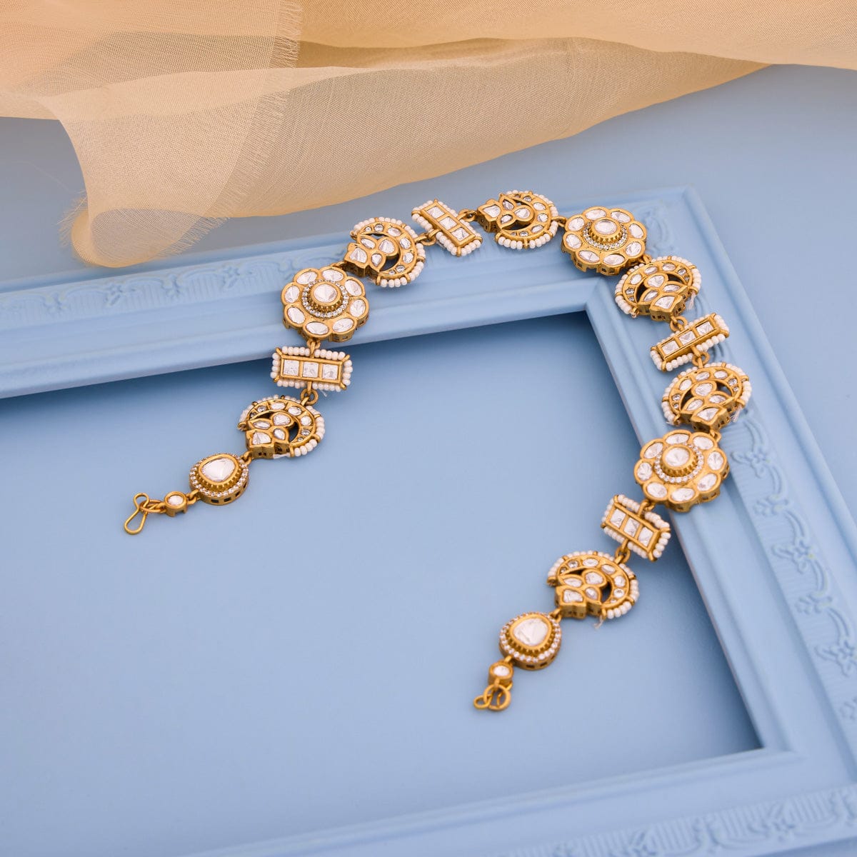 Kundan Tikka 193690 - Image 2