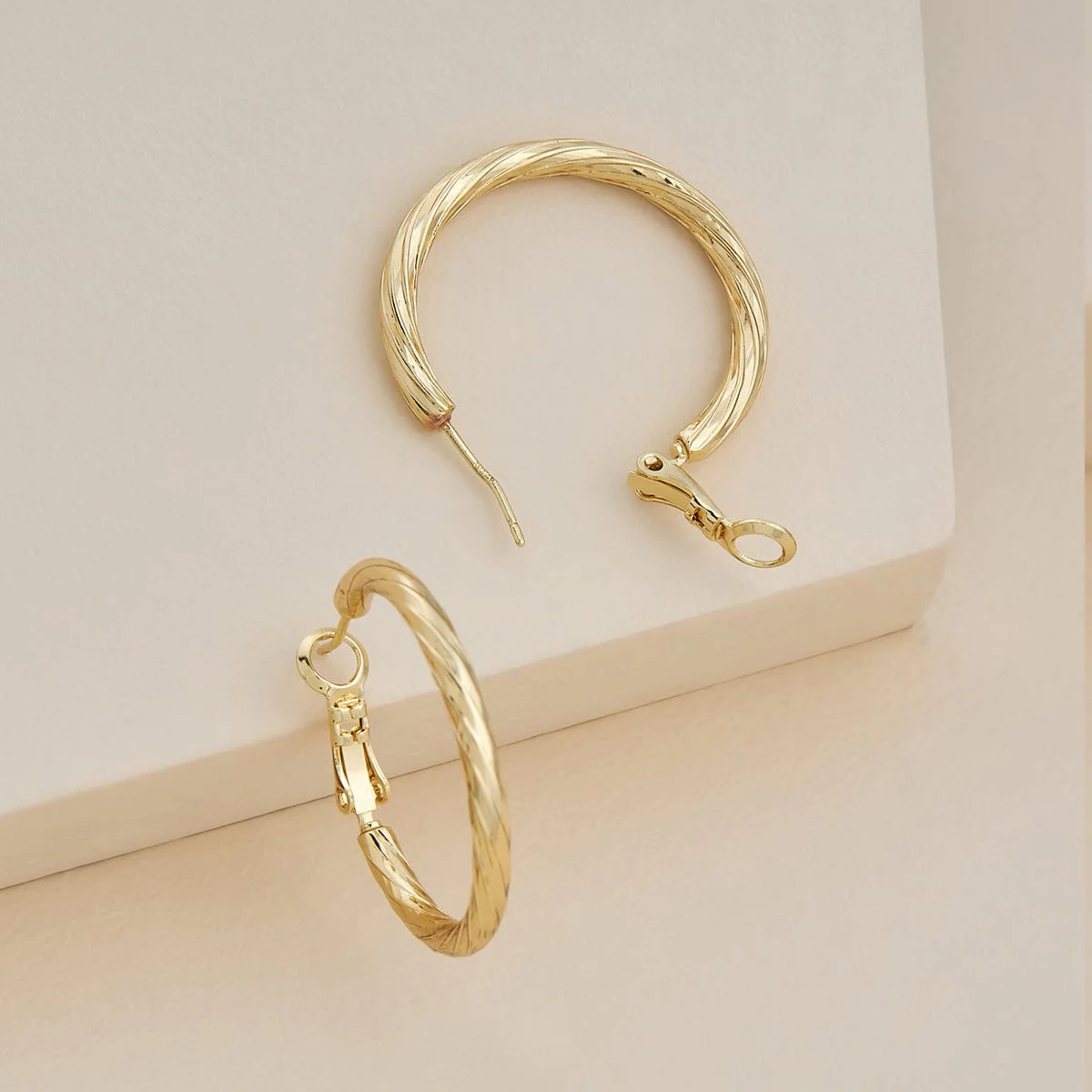 Trendy Earring 156142 - Image 4