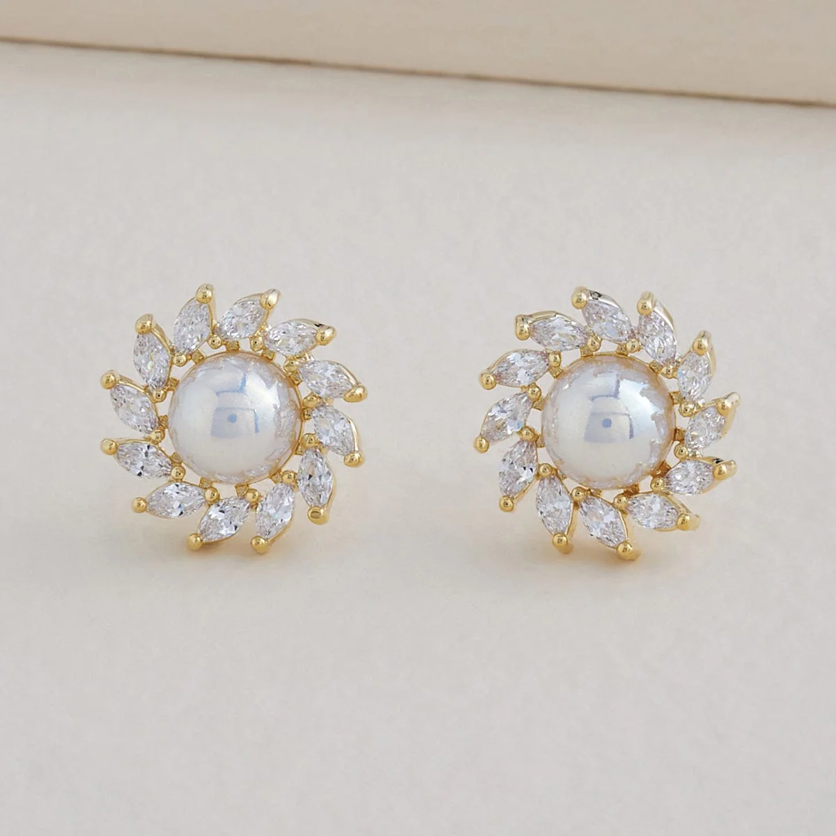 Trendy Zircon Earring 156483 - Image 3