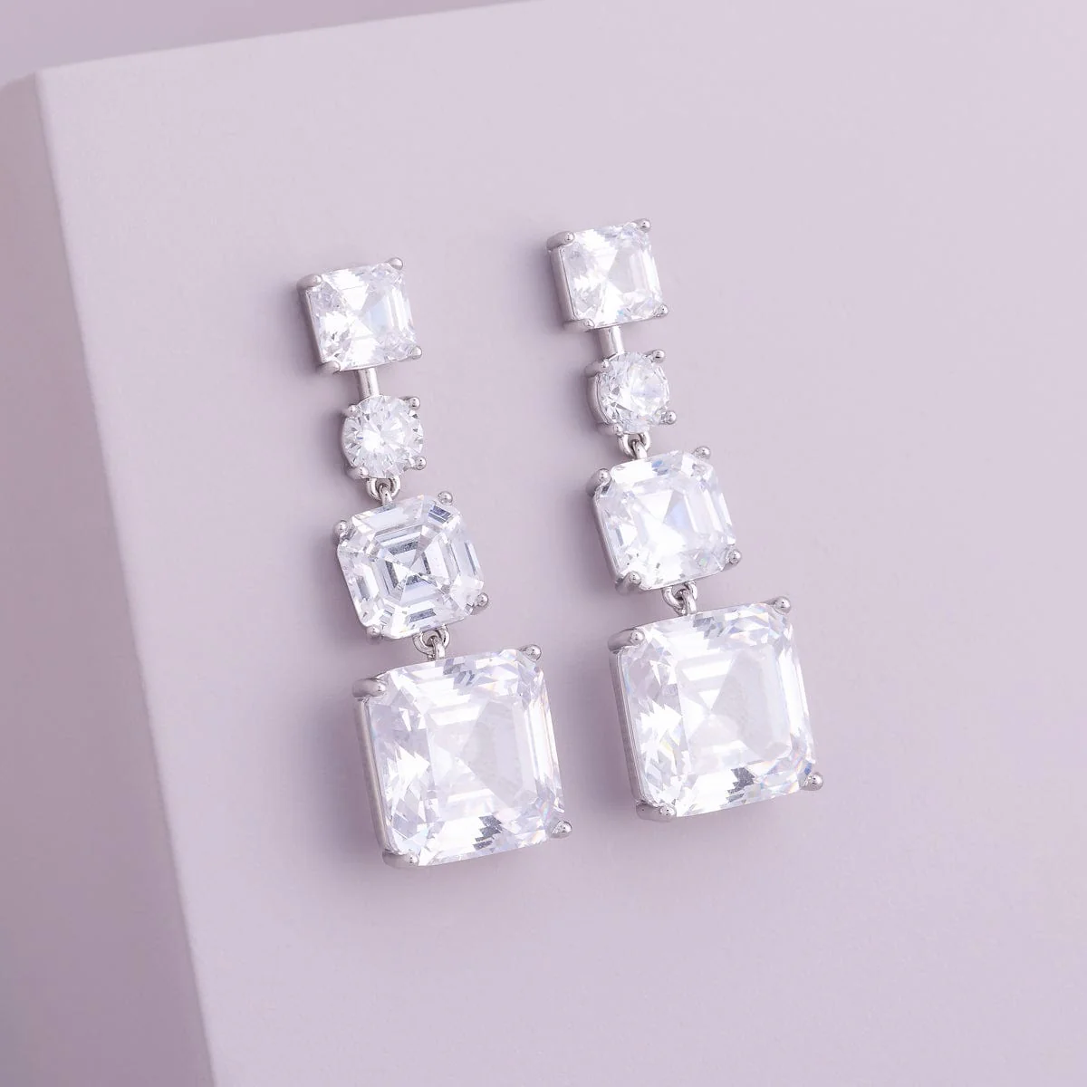 Trendy Earring 166693 - Image 4