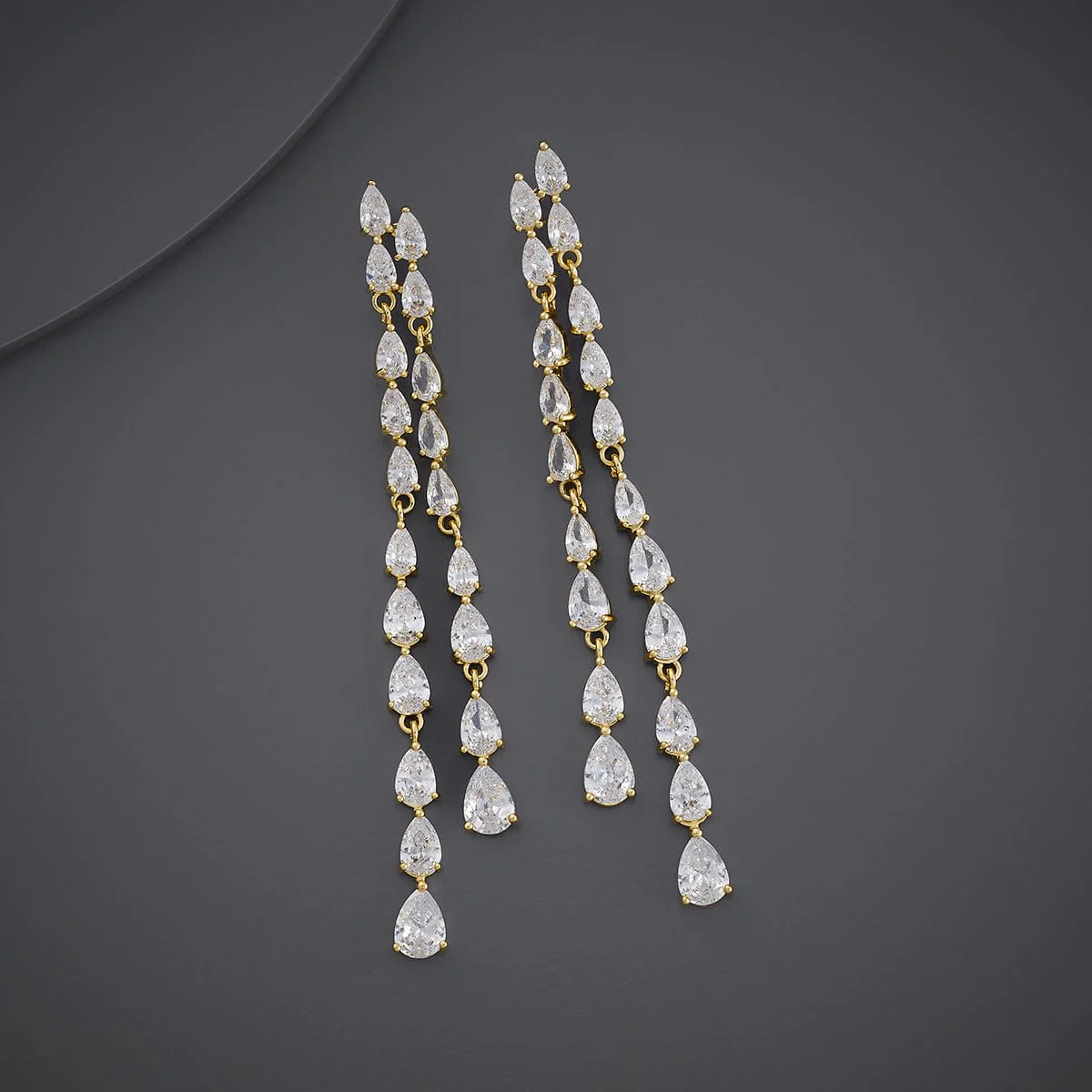 Trendy Earring 183694 - Image 3