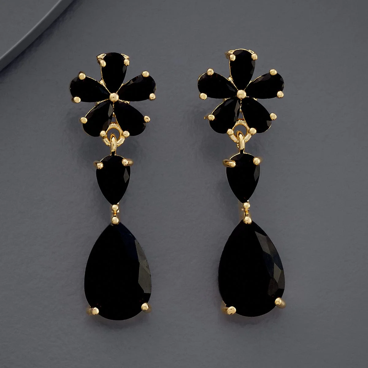Trendy Earring 183911 - Image 7