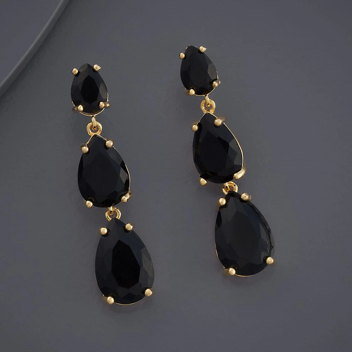 Trendy Earring 183912 - Image 3