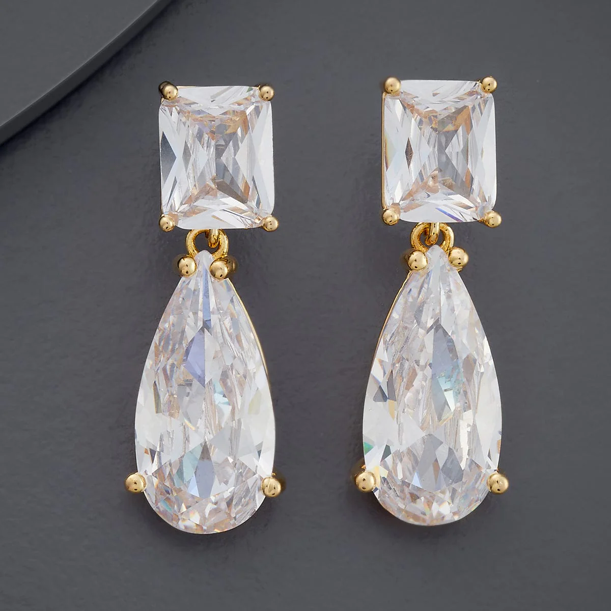 Trendy Earring 183915 - Image 8