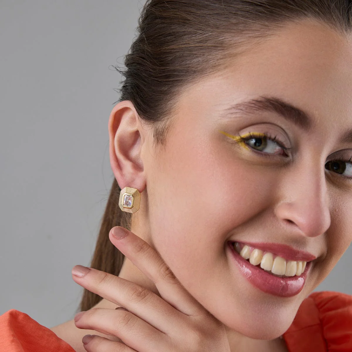 Trendy Earring 183926 - Image 3