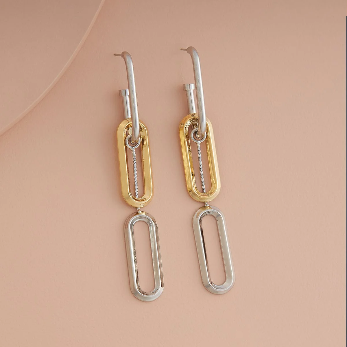 Trendy Earring 183946 - Image 2
